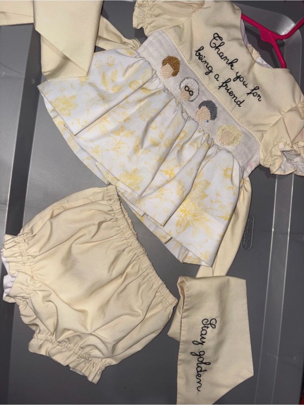 Savannah Smocks The Golden Girls Stay Golden 2 Piece Set 12M NWT